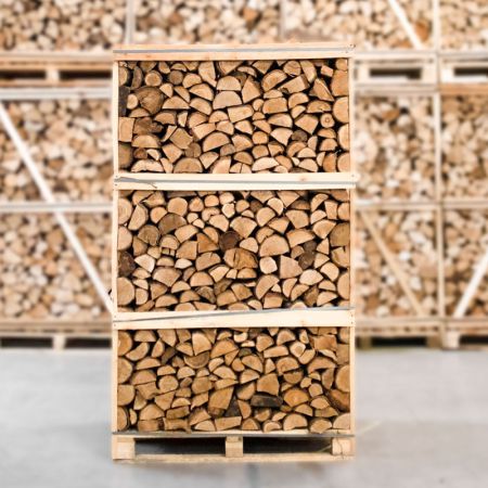 Premium Eichen-Kaminholz – 33 cm | 850 kg | <20 % Feuchte